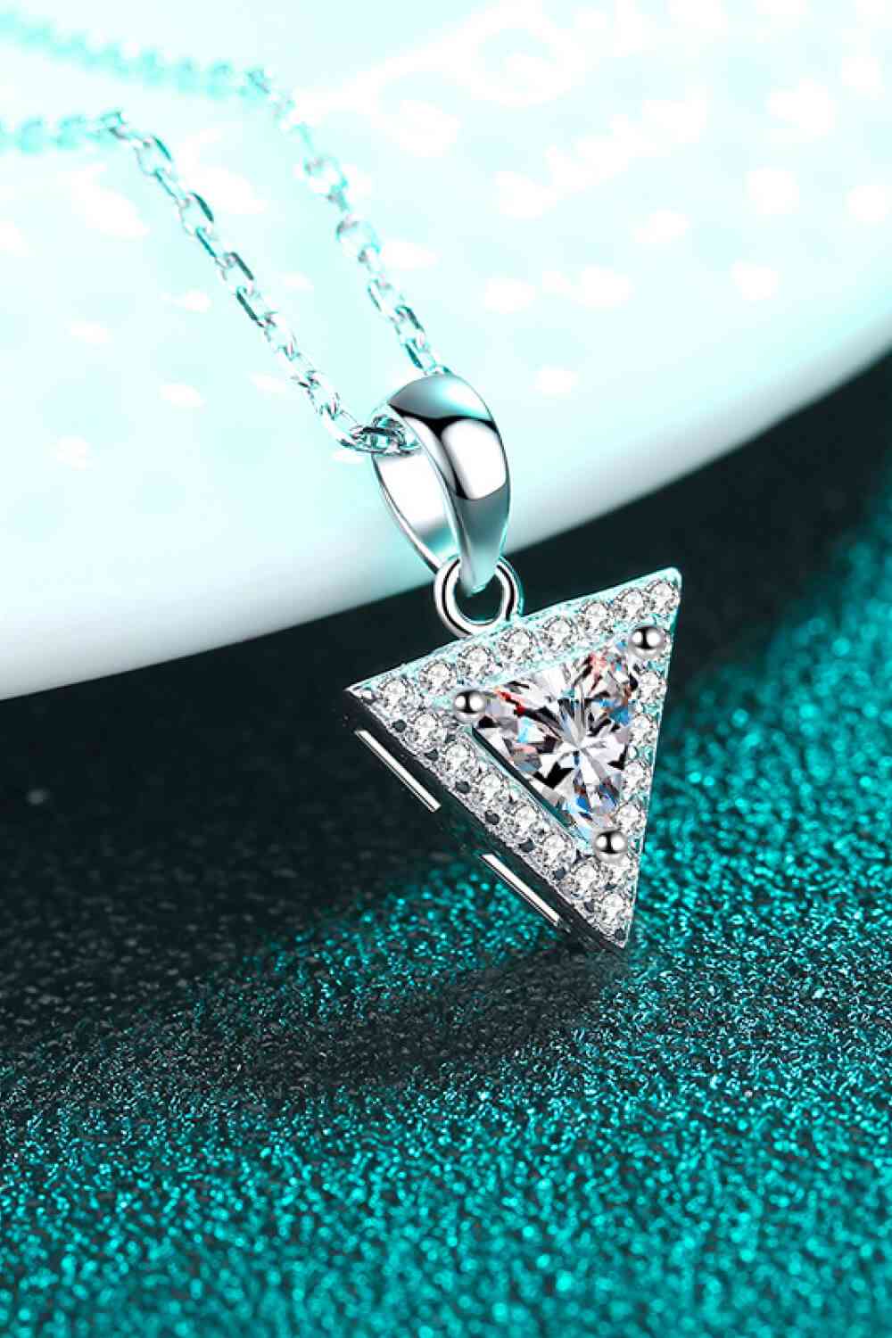 925 Sterling Silver Triangle Moissanite Pendant Necklace - lolaluxeshop