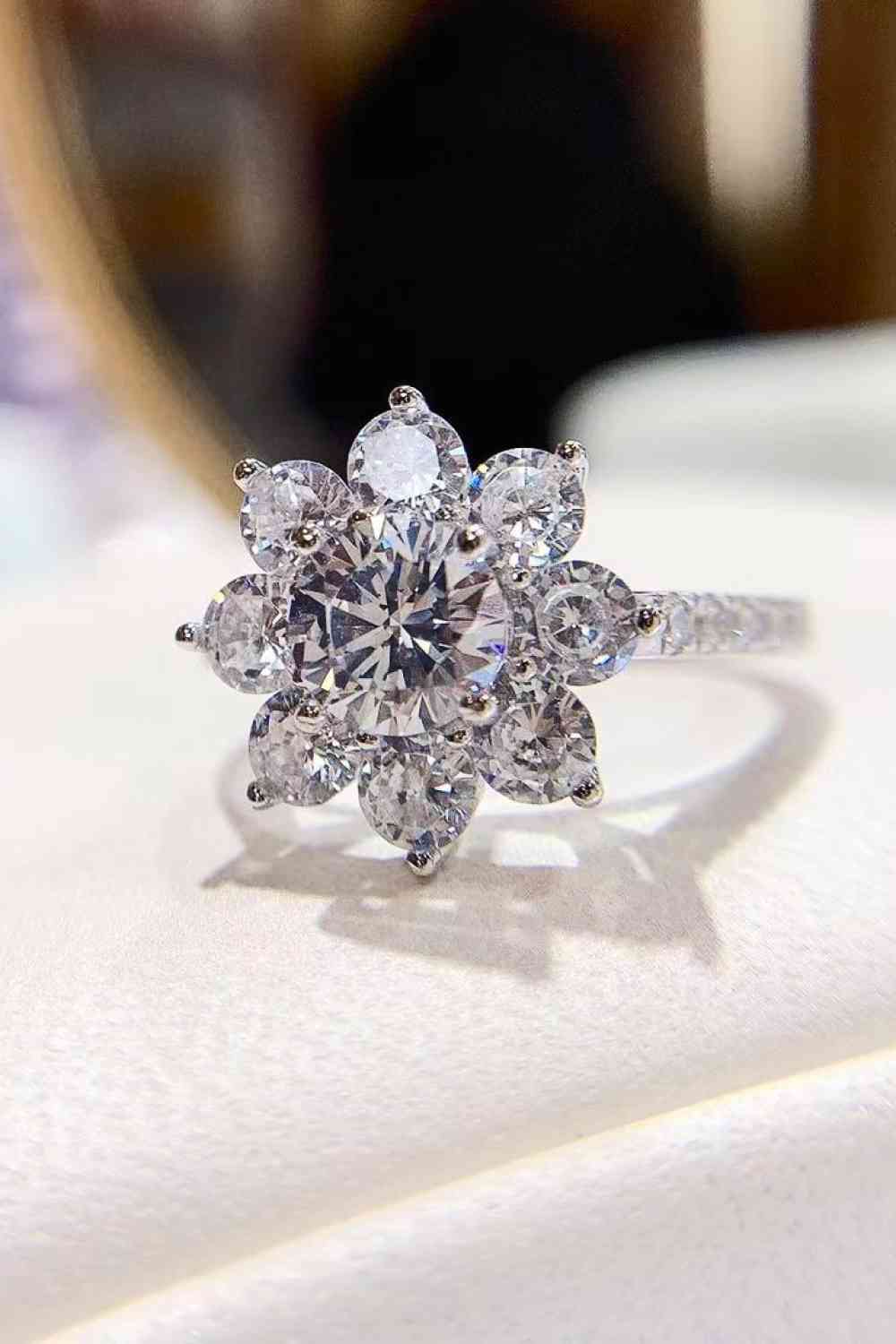 1 Carat Moissanite Flower Ring - lolaluxeshop