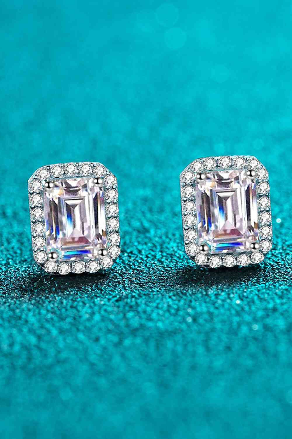 Adored 1 Carat Moissanite Rhodium-Plated Square Stud Earrings - lolaluxeshop