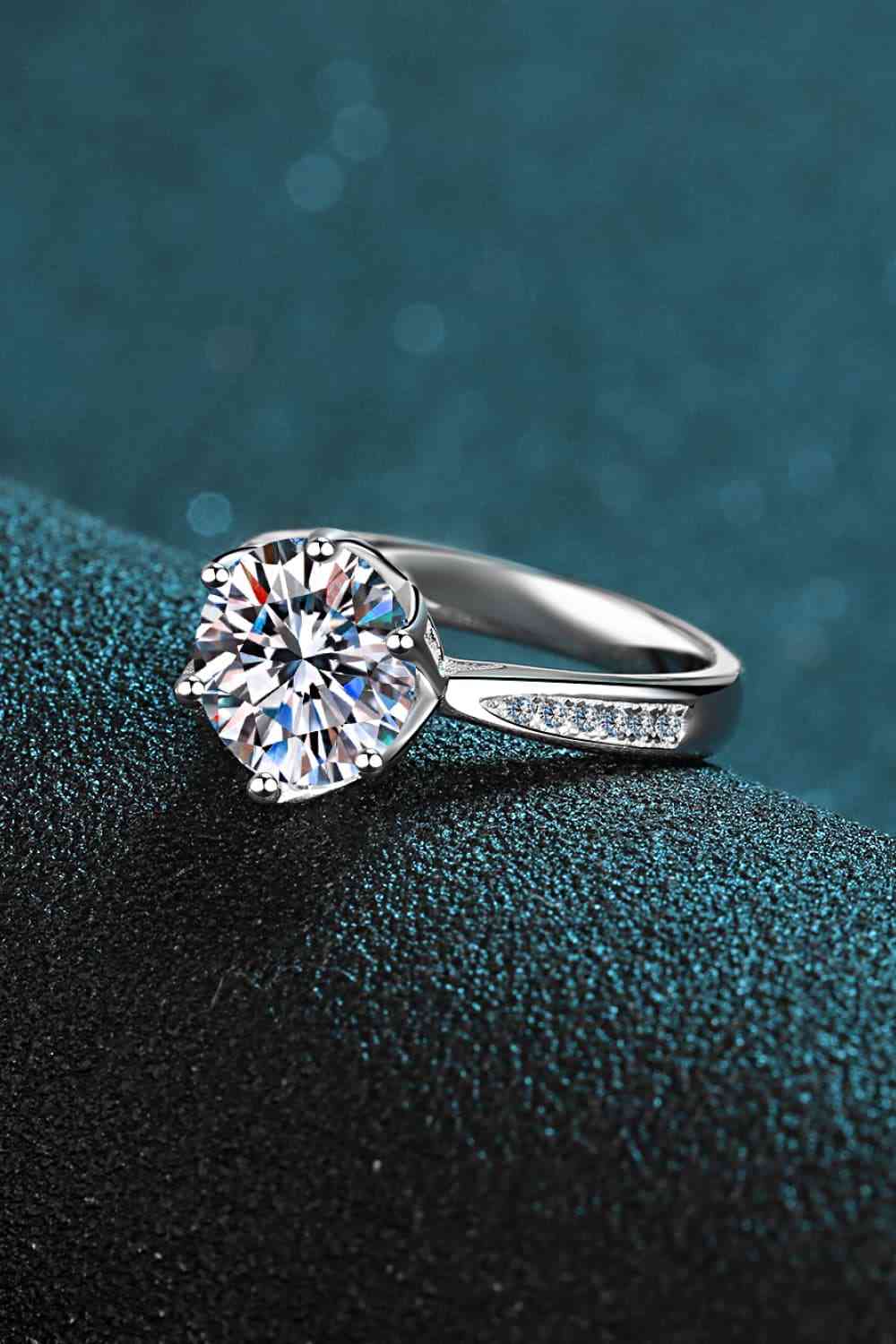 3 Carat Moissanite Rhodium-Plated Side Stone Ring - lolaluxeshop