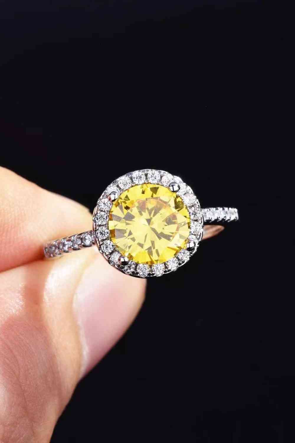 2 Carat Moissanite Round Ring - lolaluxeshop