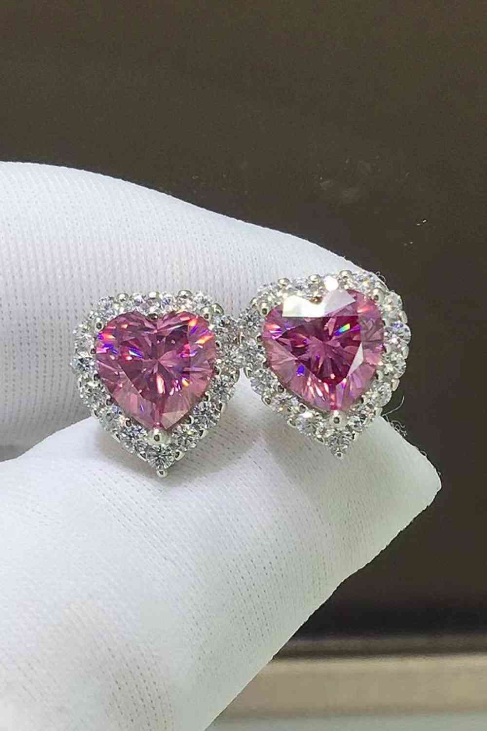 2 Carat Moissanite Heart-Shaped Earrings - lolaluxeshop