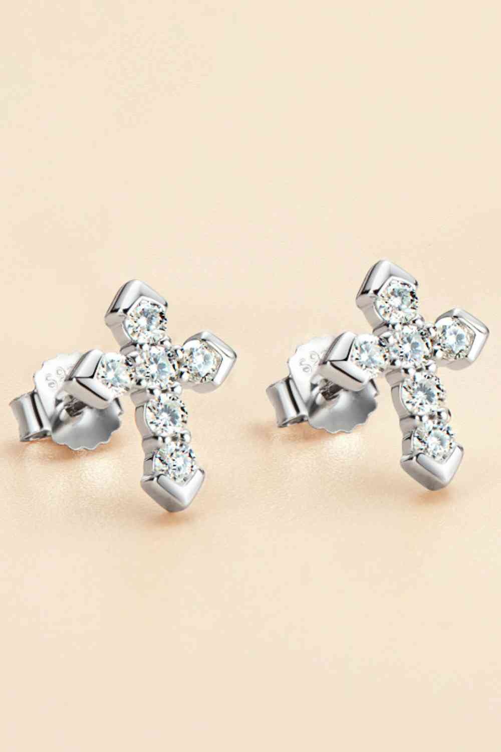 Moissanite Cross Stud Earrings - lolaluxeshop