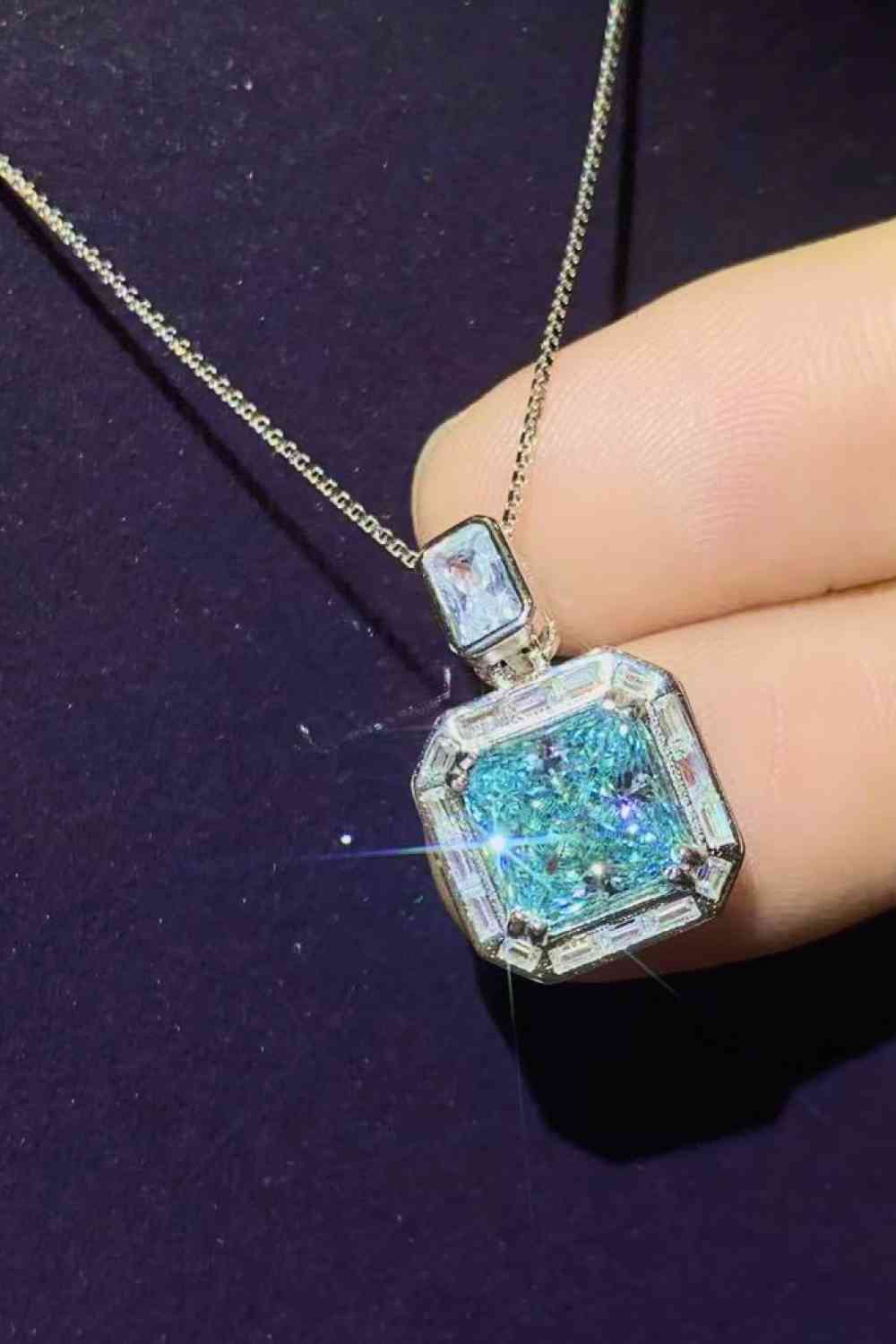 2 Carat Moissanite Square Pendant Necklace - lolaluxeshop