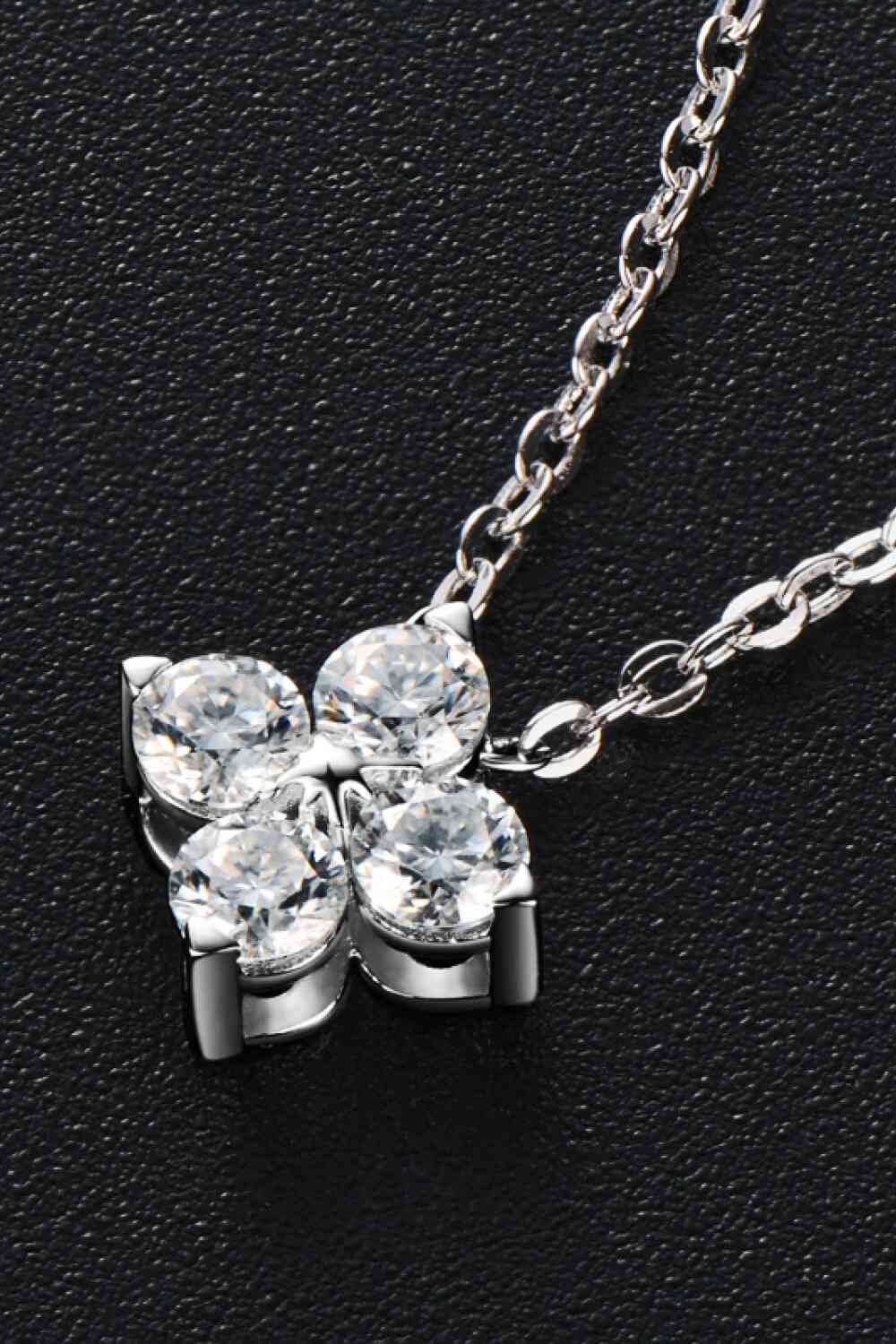 Moissanite Four Leaf Clover Pendant Necklace - lolaluxeshop