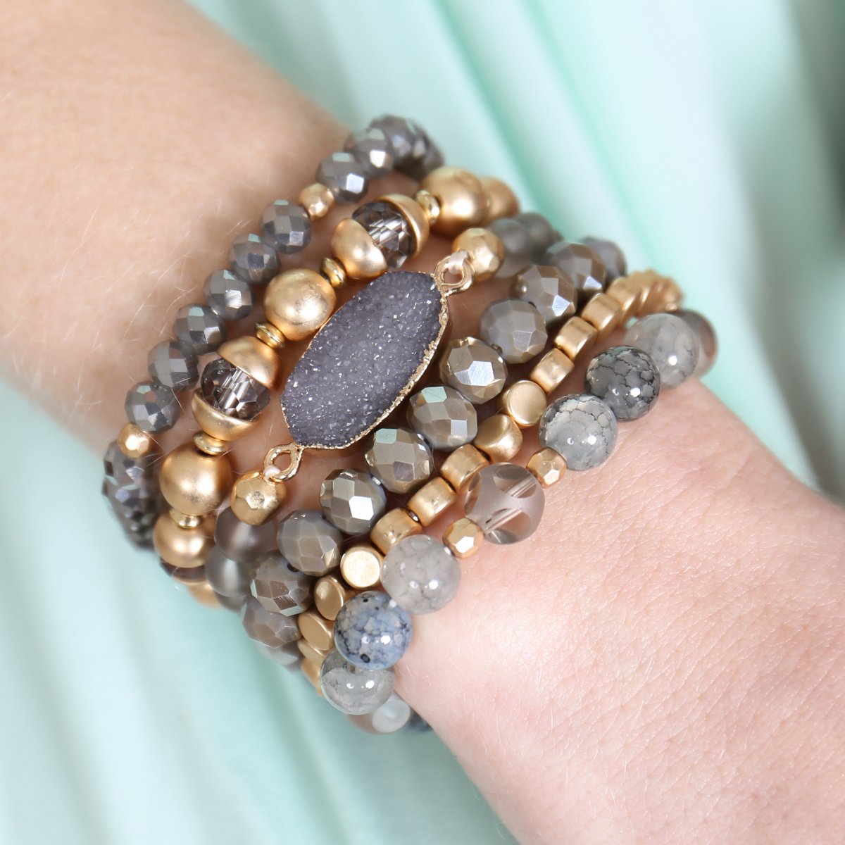 Hdb2739 - Multi Line Druzy Stone Charm Bracelet - LOLA LUXE