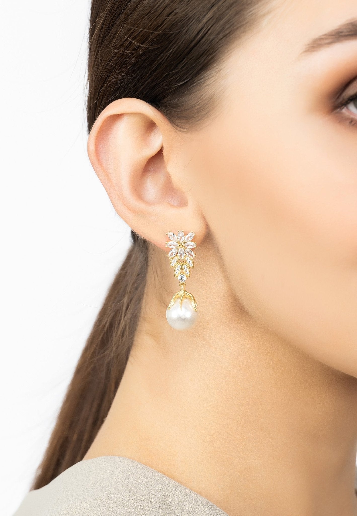 Primrose Baroque Pearl Earrings Silver White - lolaluxeshop