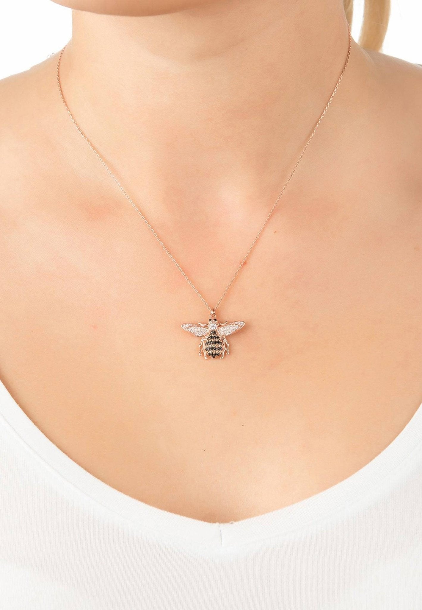 Honey Bee Pendant Necklace Silver - lolaluxeshop