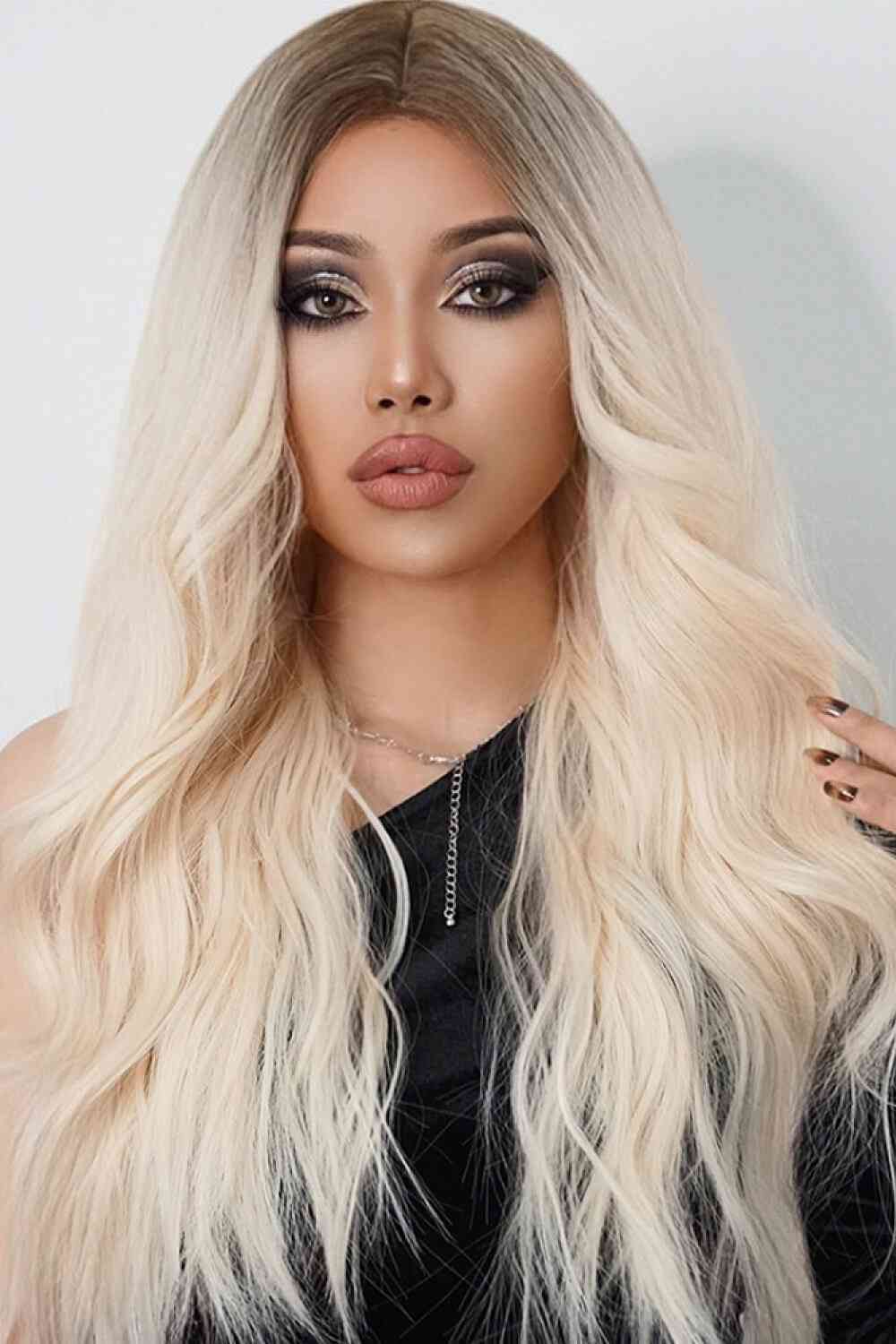 Long Wave Synthetic Wigs 26'' - lolaluxeshop