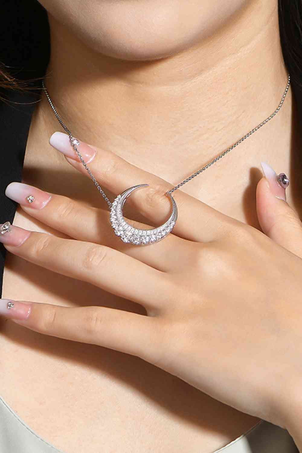 1.8 Carat Moissanite Crescent Moon Shape Pendant Necklace - lolaluxeshop