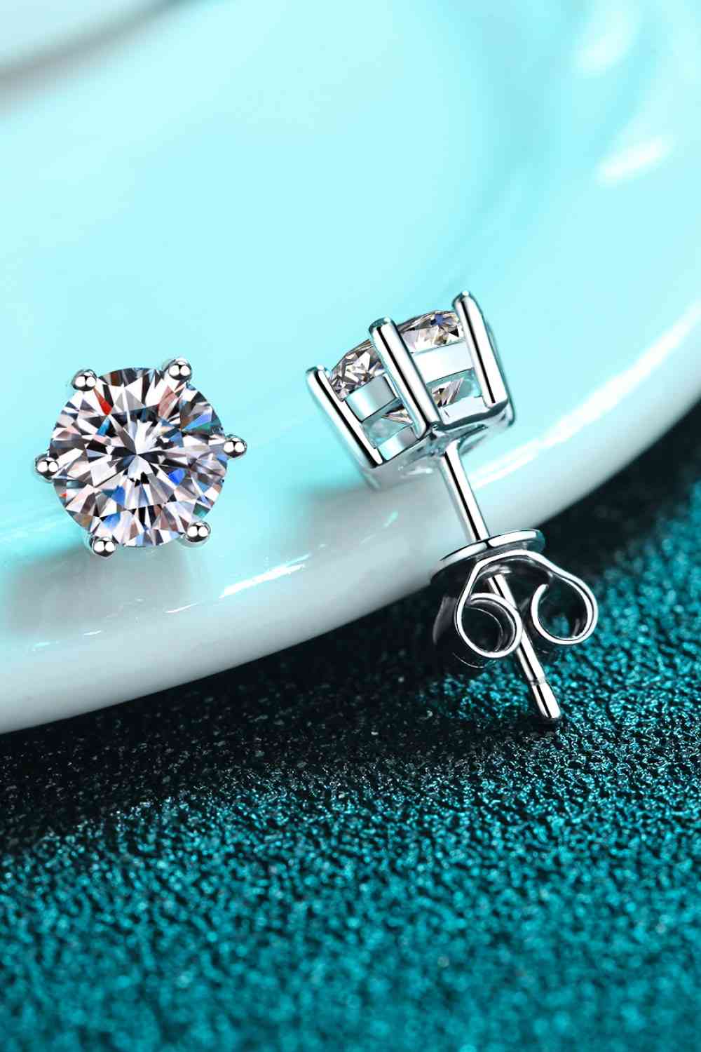 Endless Cheer Moissanite Stud Earrings - lolaluxeshop