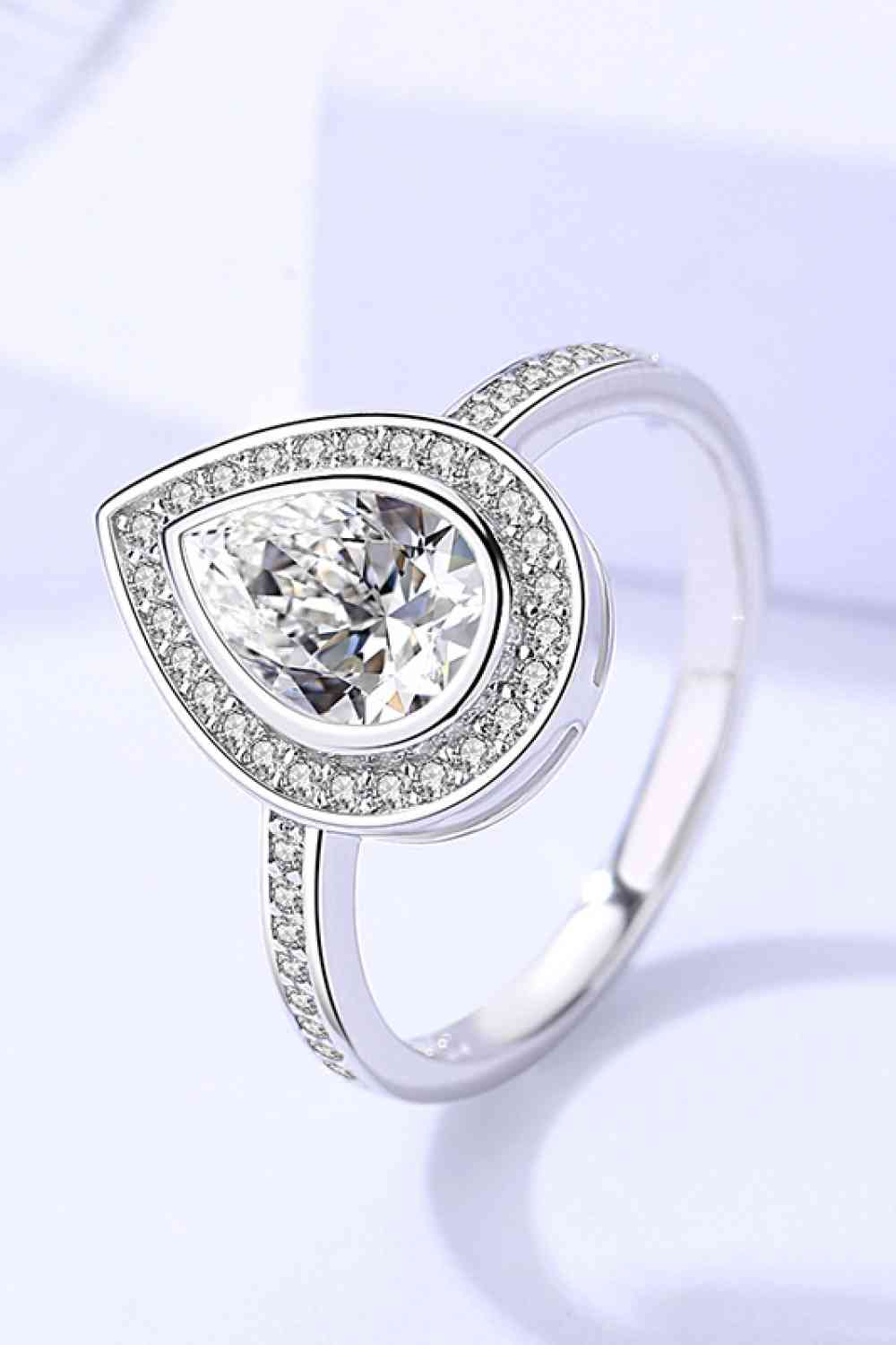 925 Sterling Silver Teardrop Moissanite Ring - lolaluxeshop