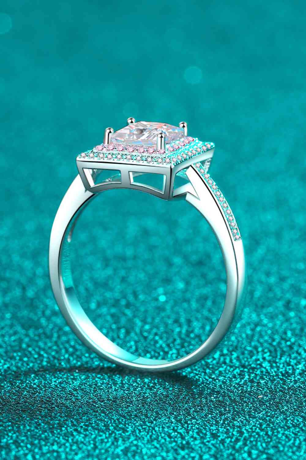 Stay Elegant 1 Carat Moissanite Ring - lolaluxeshop