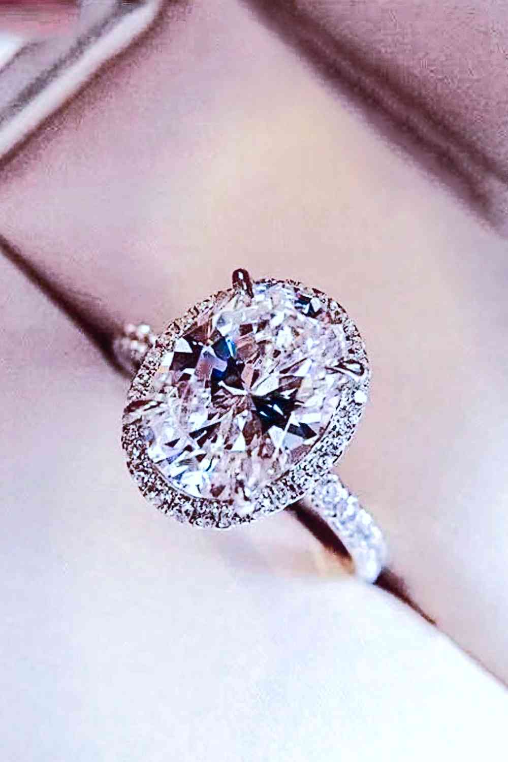 2 Carat Moissanite Platinum-Plated Ring - lolaluxeshop