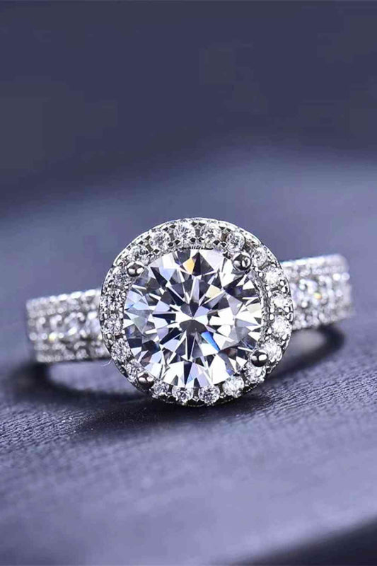 Four-Prong 2 Carat Moissanite Round Ring - lolaluxeshop