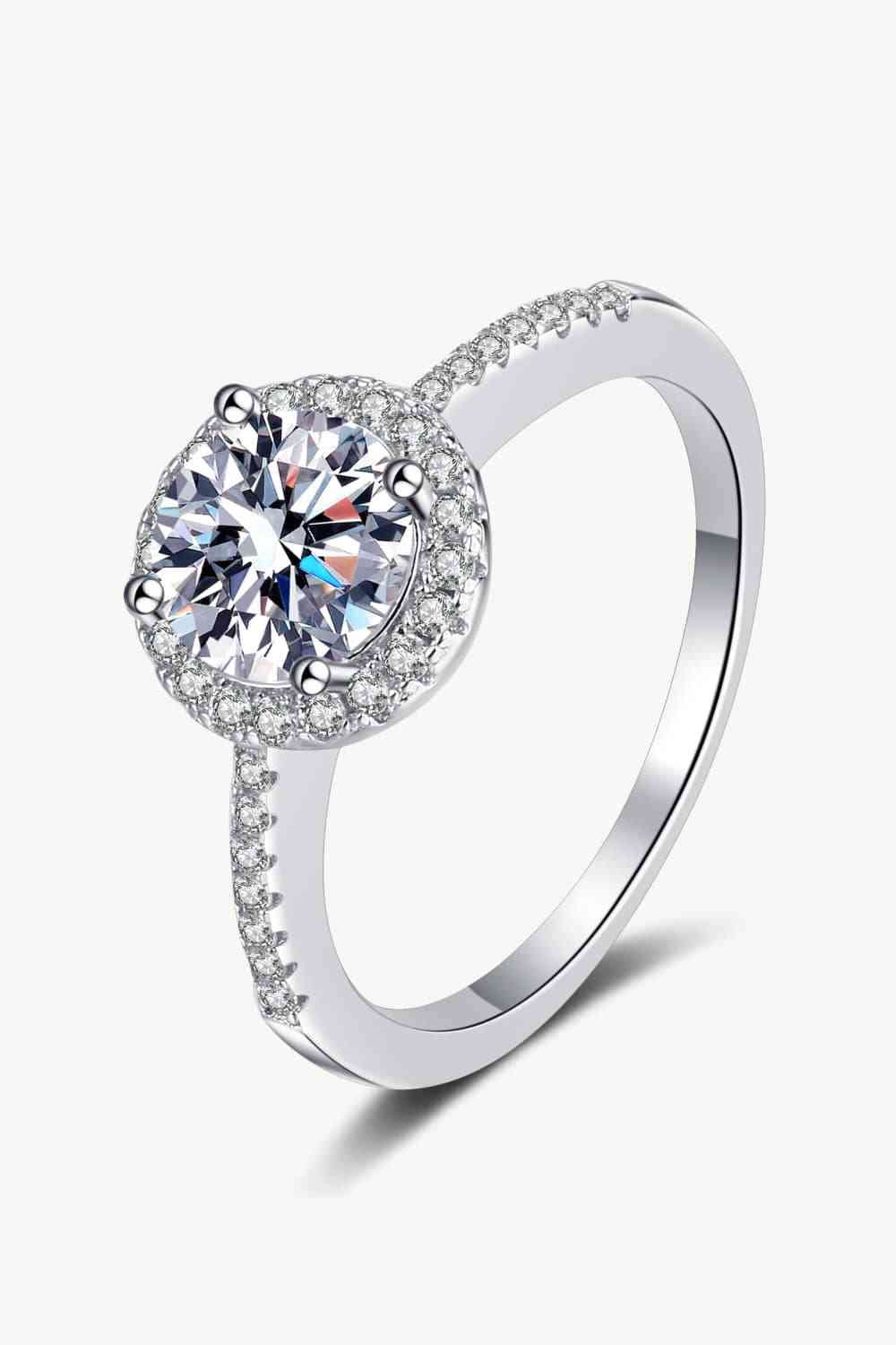 Ready To Flaunt Moissanite Ring - lolaluxeshop