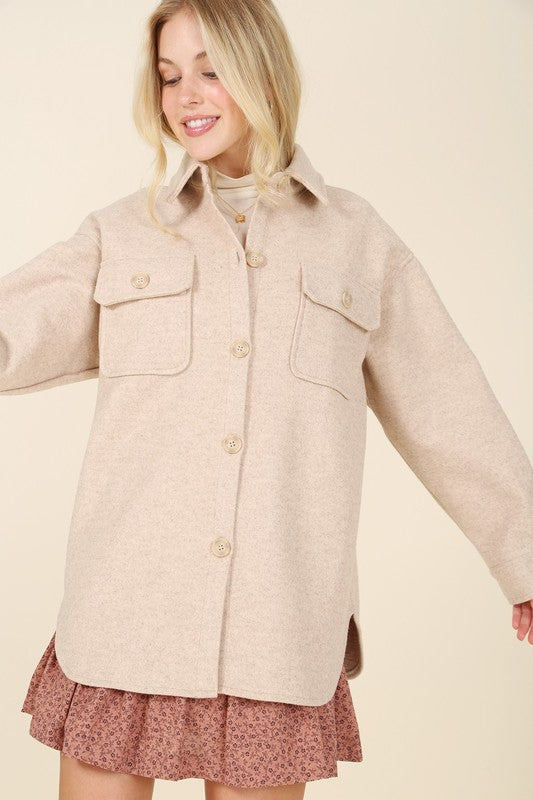 Light beige shacket with pockets - LOLA LUXE