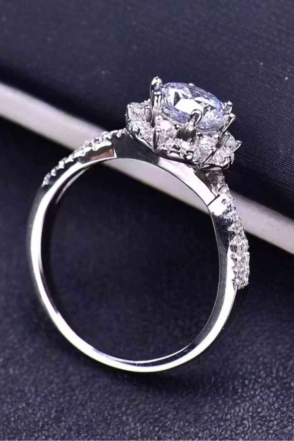 Platinum-Plated Six Prong 1 Carat Moissanite Ring - lolaluxeshop