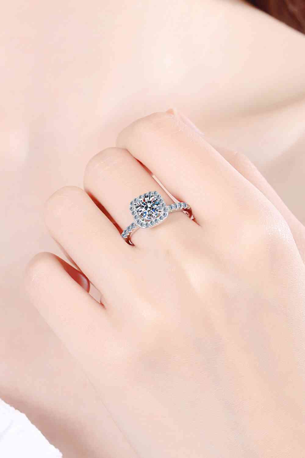 Square Moissanite Ring - lolaluxeshop