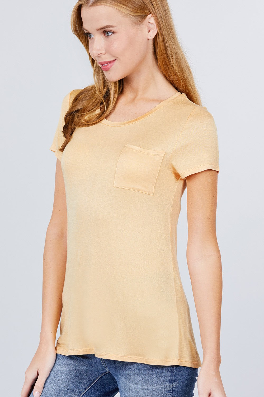 Short Sleeve Scoop Neck Top With Pocket - LOLA LUXE