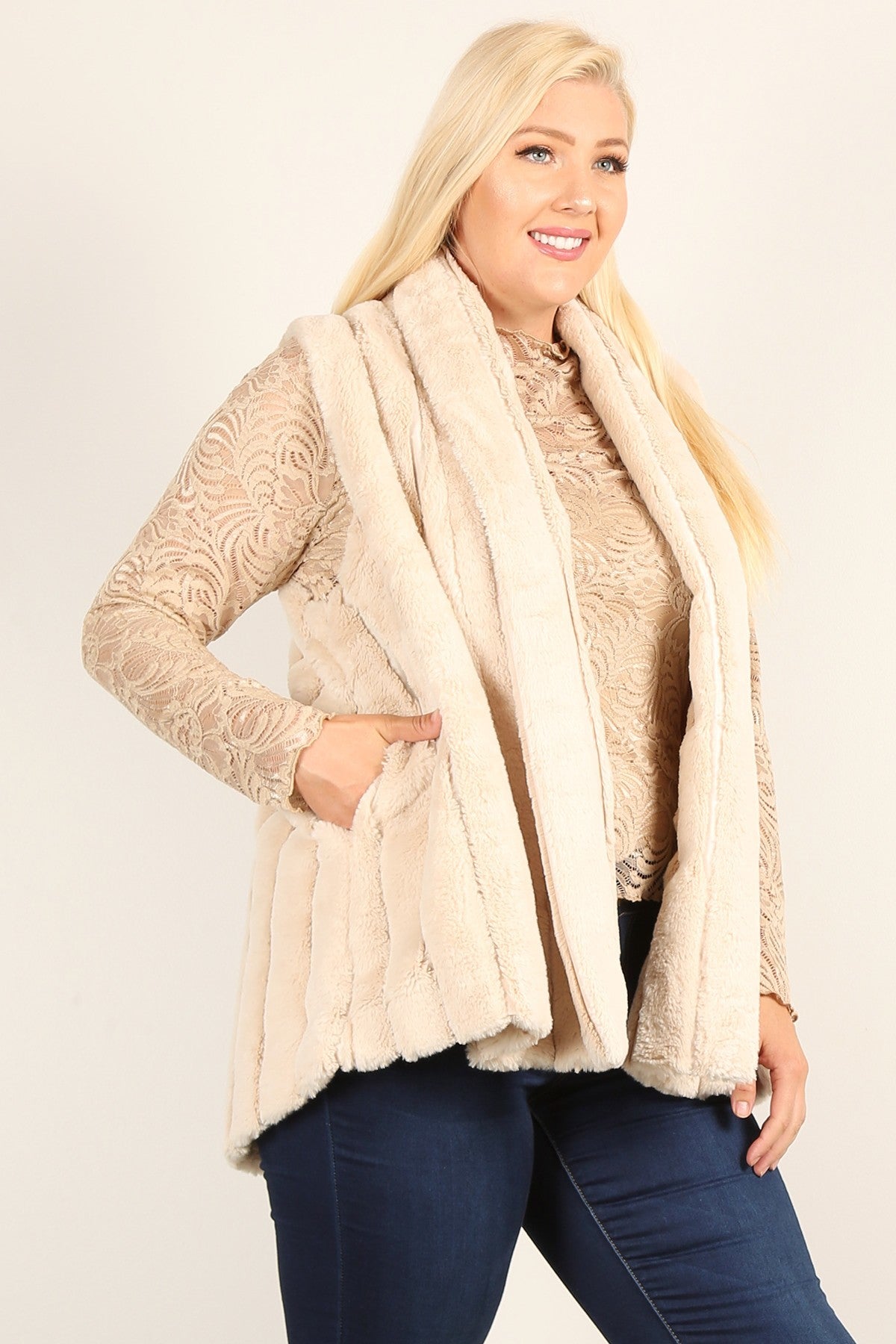 Plus Size Faux Fur Vest Jacket With Open Front, Hi-lo Hem, And Pockets - LOLA LUXE