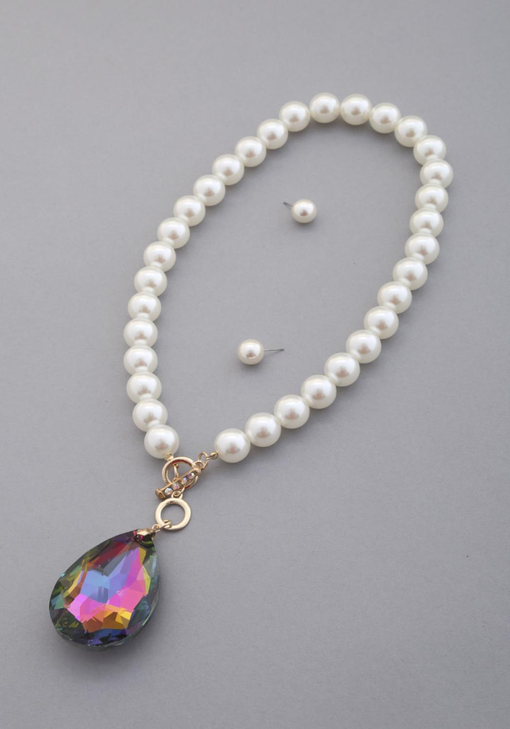 Crystal Teardrop Pendant Beaded Necklace - lolaluxeshop