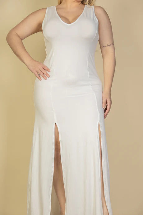 Plus Size Plunge Neck Thigh Split Maxi Dress - lolaluxeshop