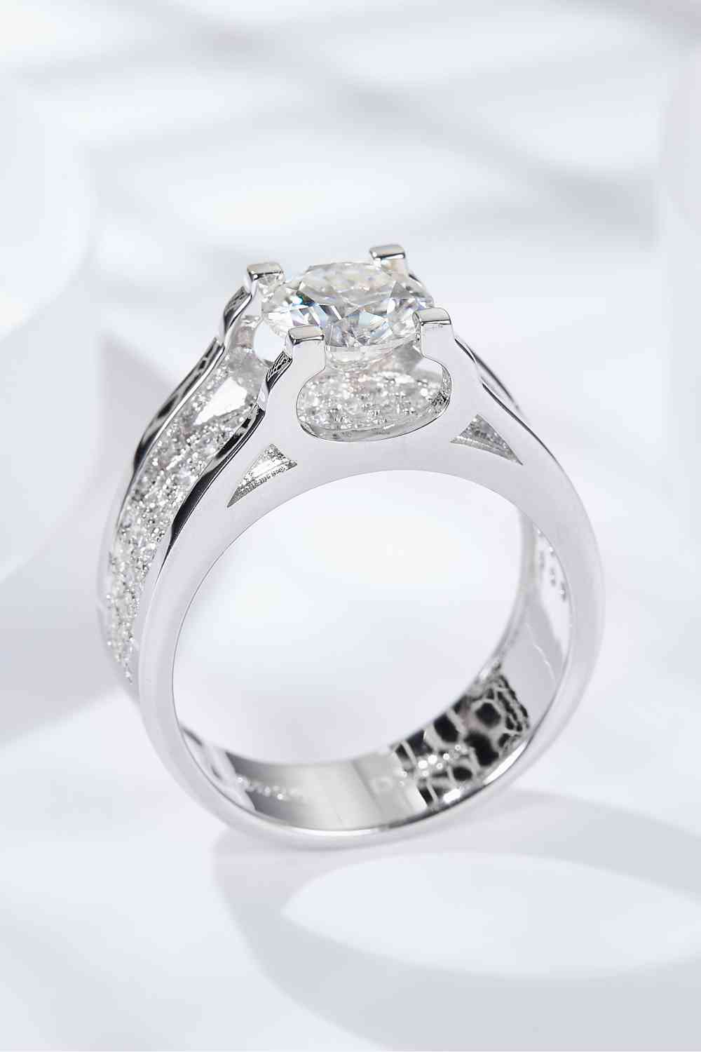 Made To Shine 1 Carat Moissanite Ring - lolaluxeshop