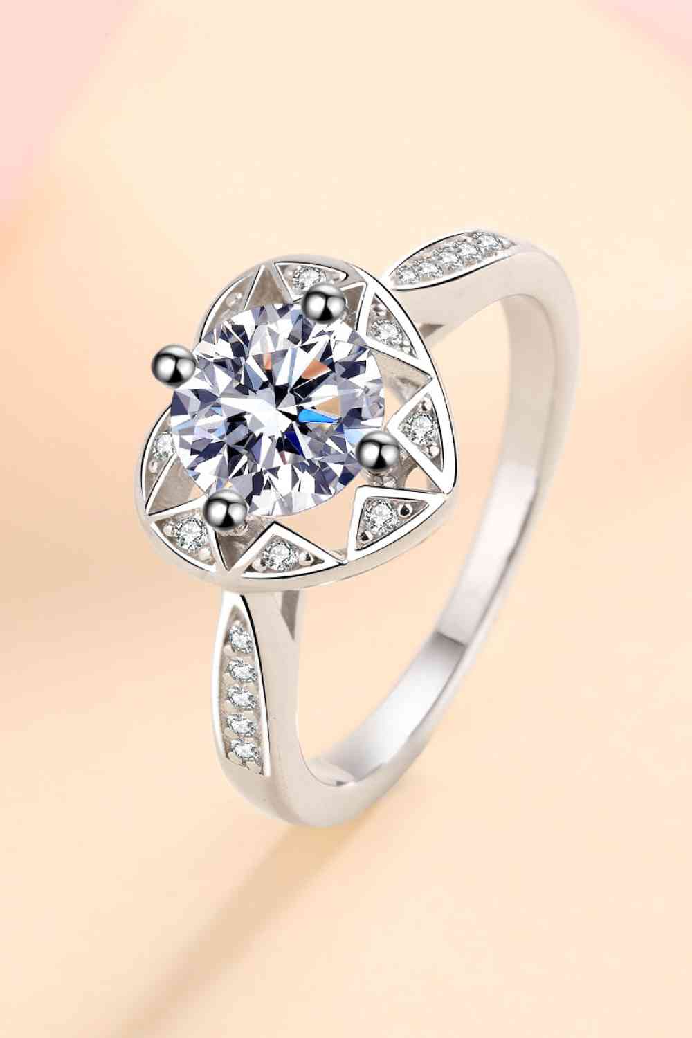 Moissanite Heart Ring - lolaluxeshop