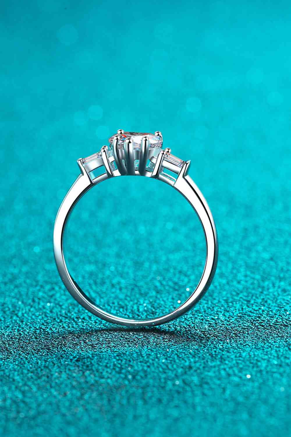 1.2 Carat Moissanite Heart Ring - lolaluxeshop