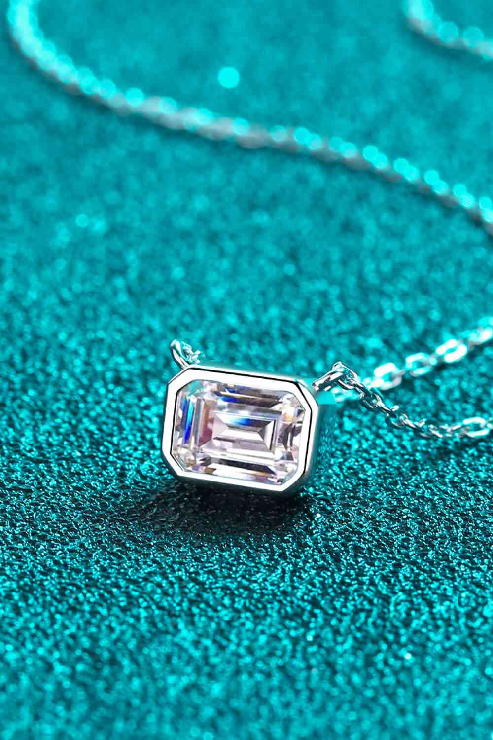 Beautiful Words 1 Carat Moissanite Pendant Necklace - lolaluxeshop