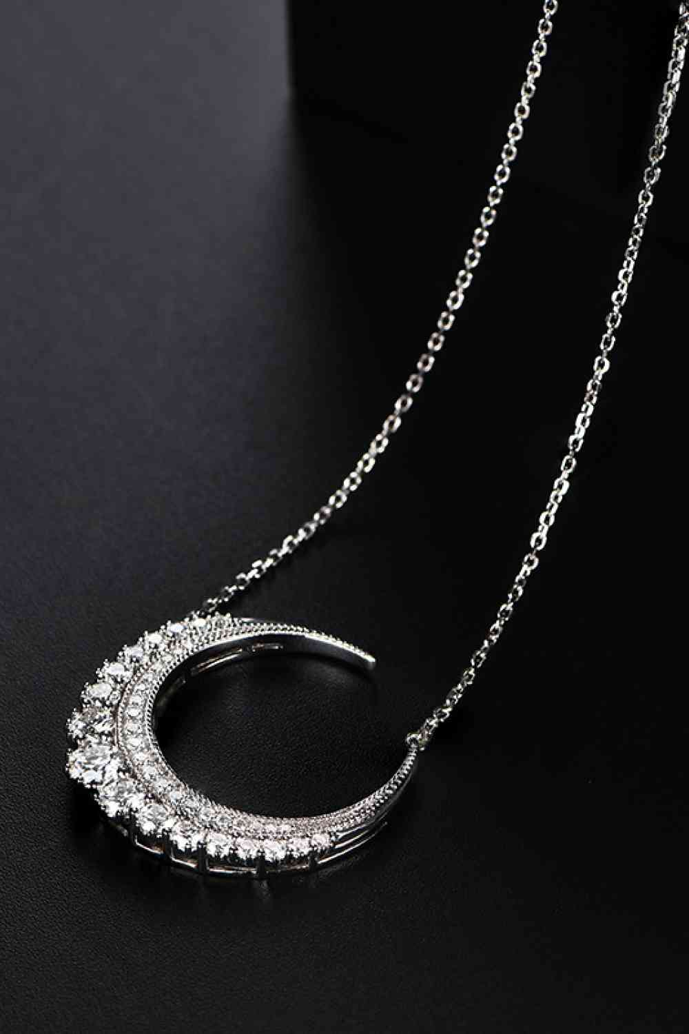 1.8 Carat Moissanite Crescent Moon Shape Pendant Necklace - lolaluxeshop