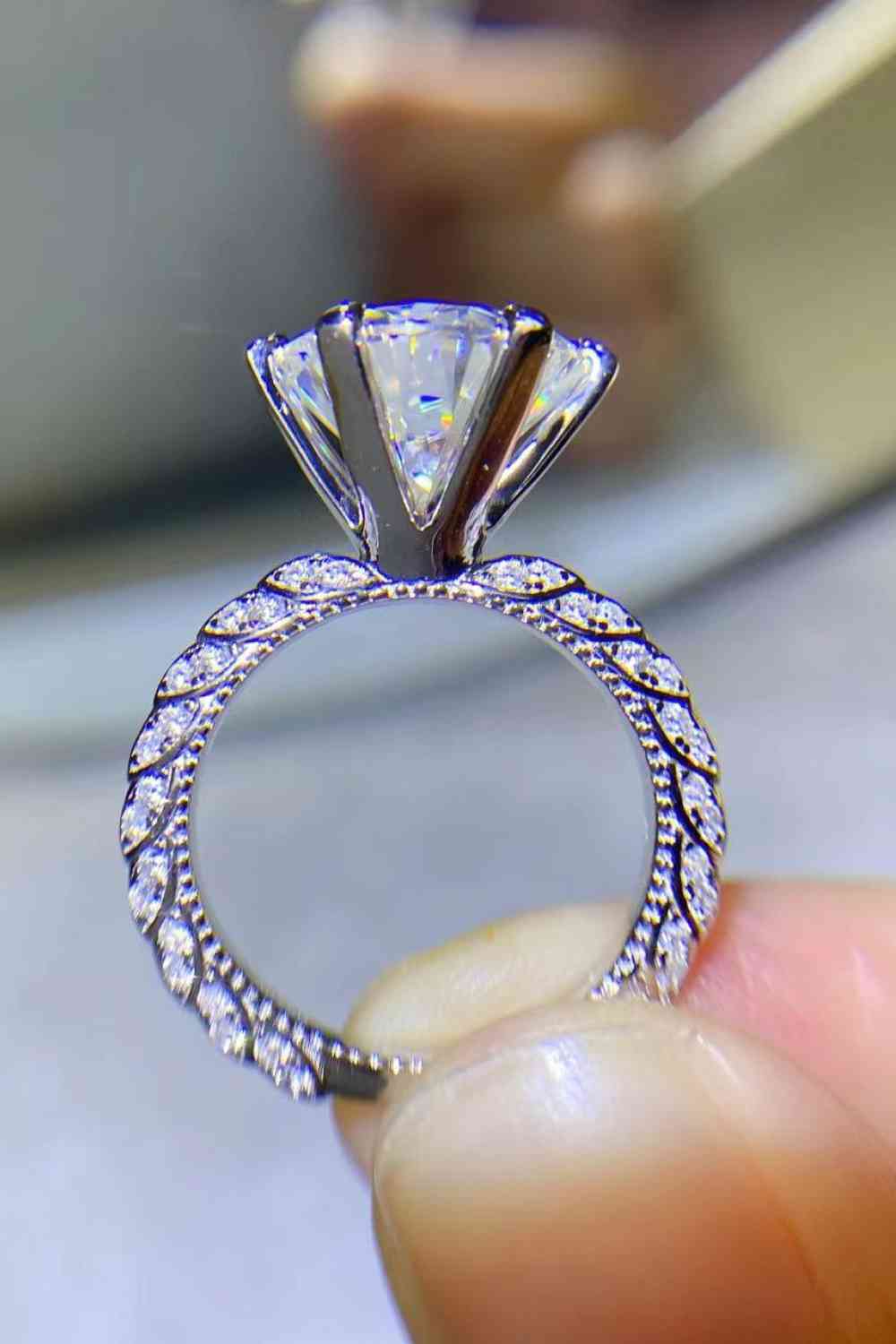 Forever Love Side Stone 5 Carat Moissanite Ring - lolaluxeshop