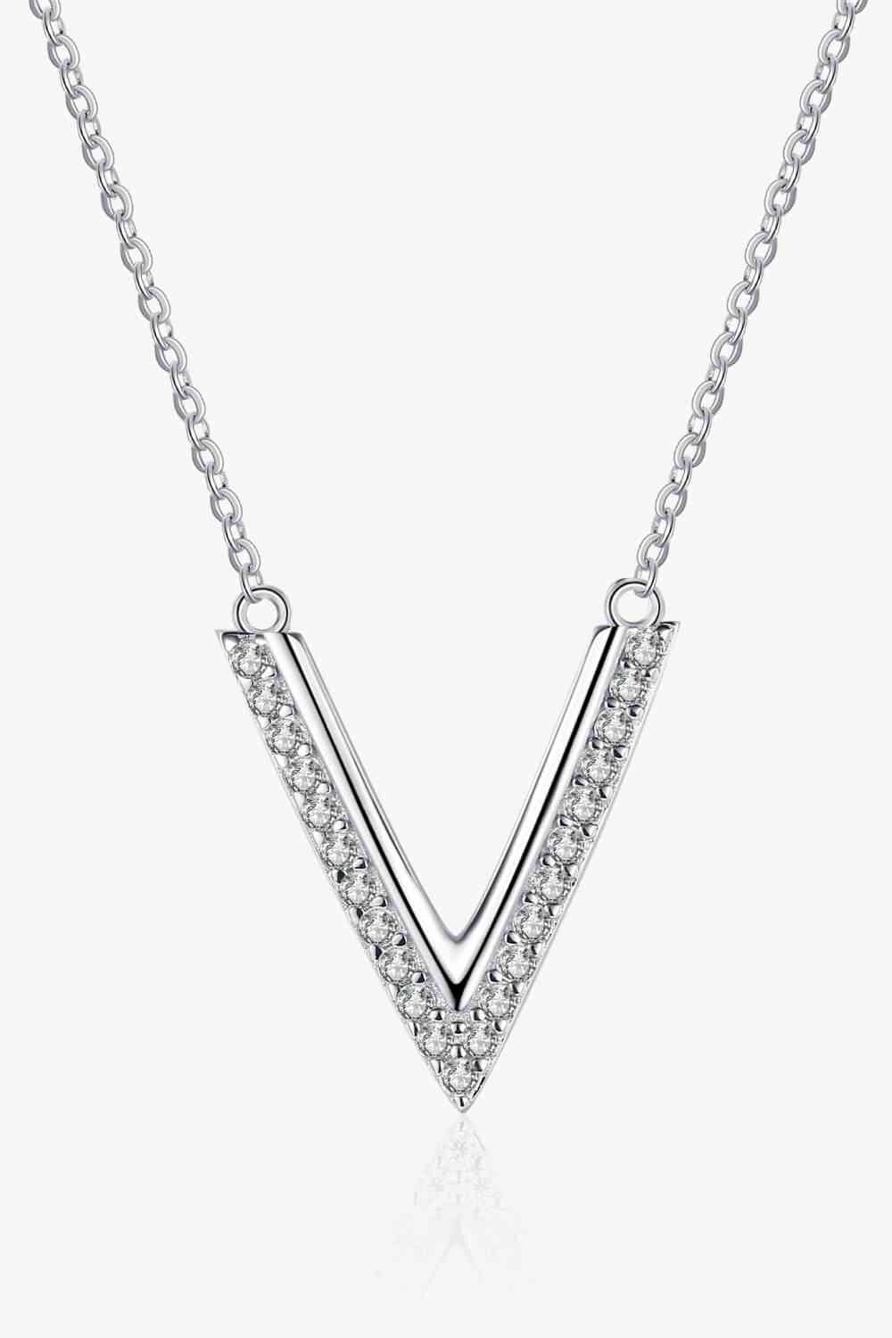 Adored Sterling Silver V Letter Pendant Necklace - lolaluxeshop