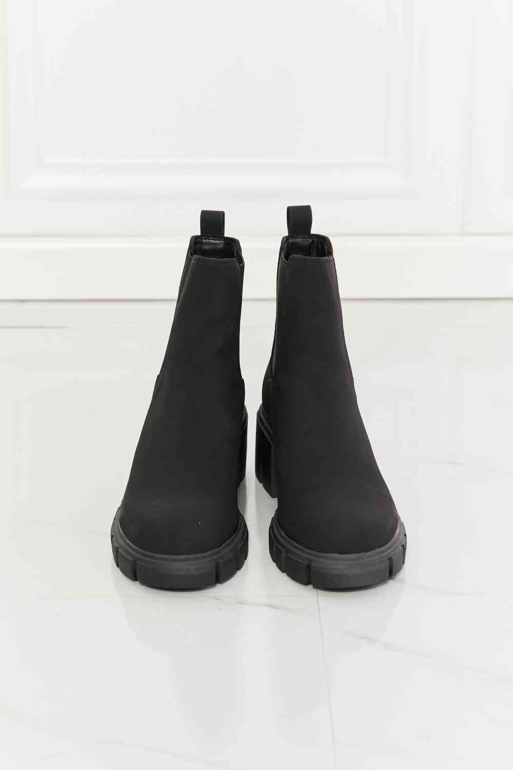 MMShoes Work For It Matte Lug Sole Chelsea Boots in Black - lolaluxeshop