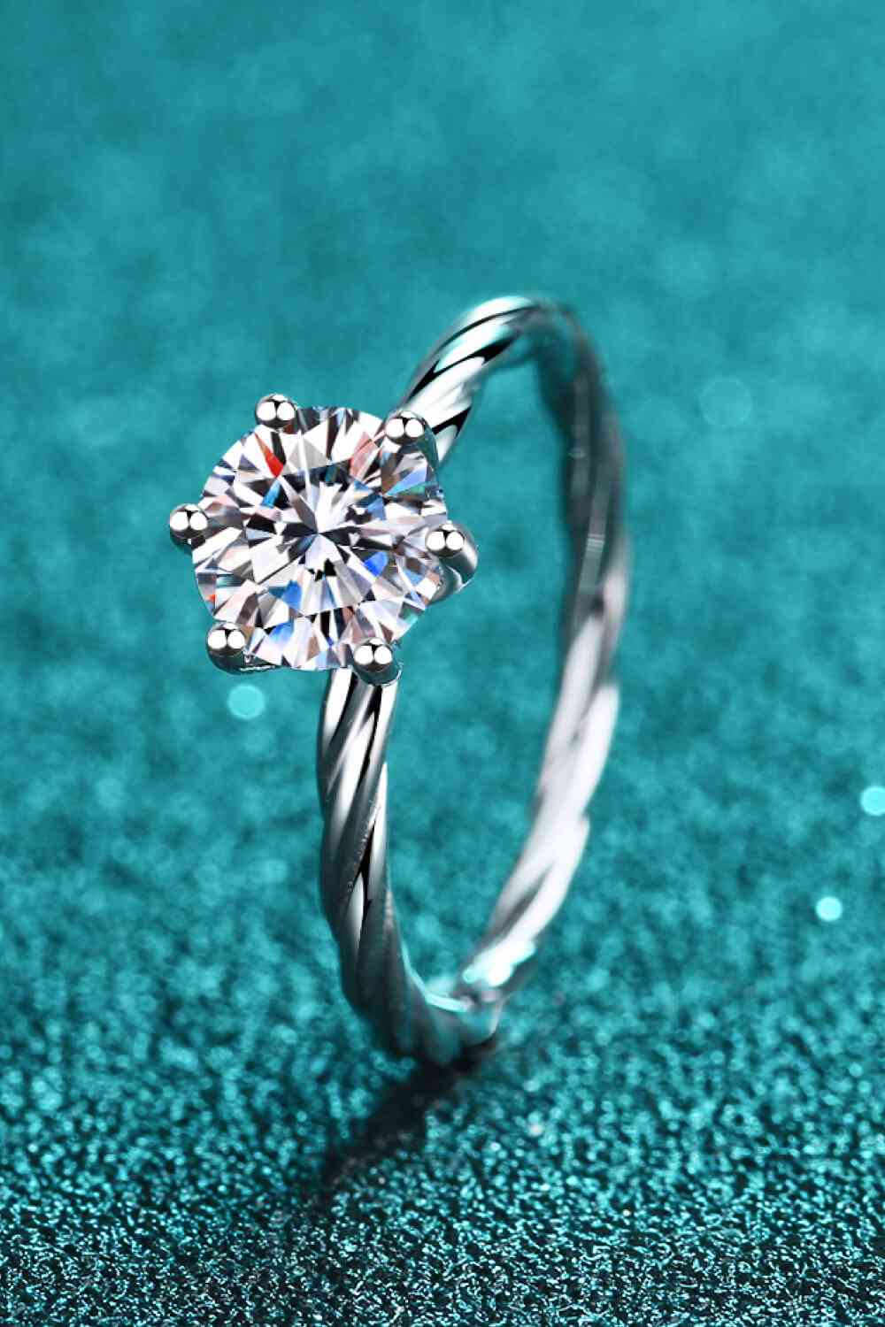 1 Carat Moissanite 6-Prong Twisted Ring - lolaluxeshop