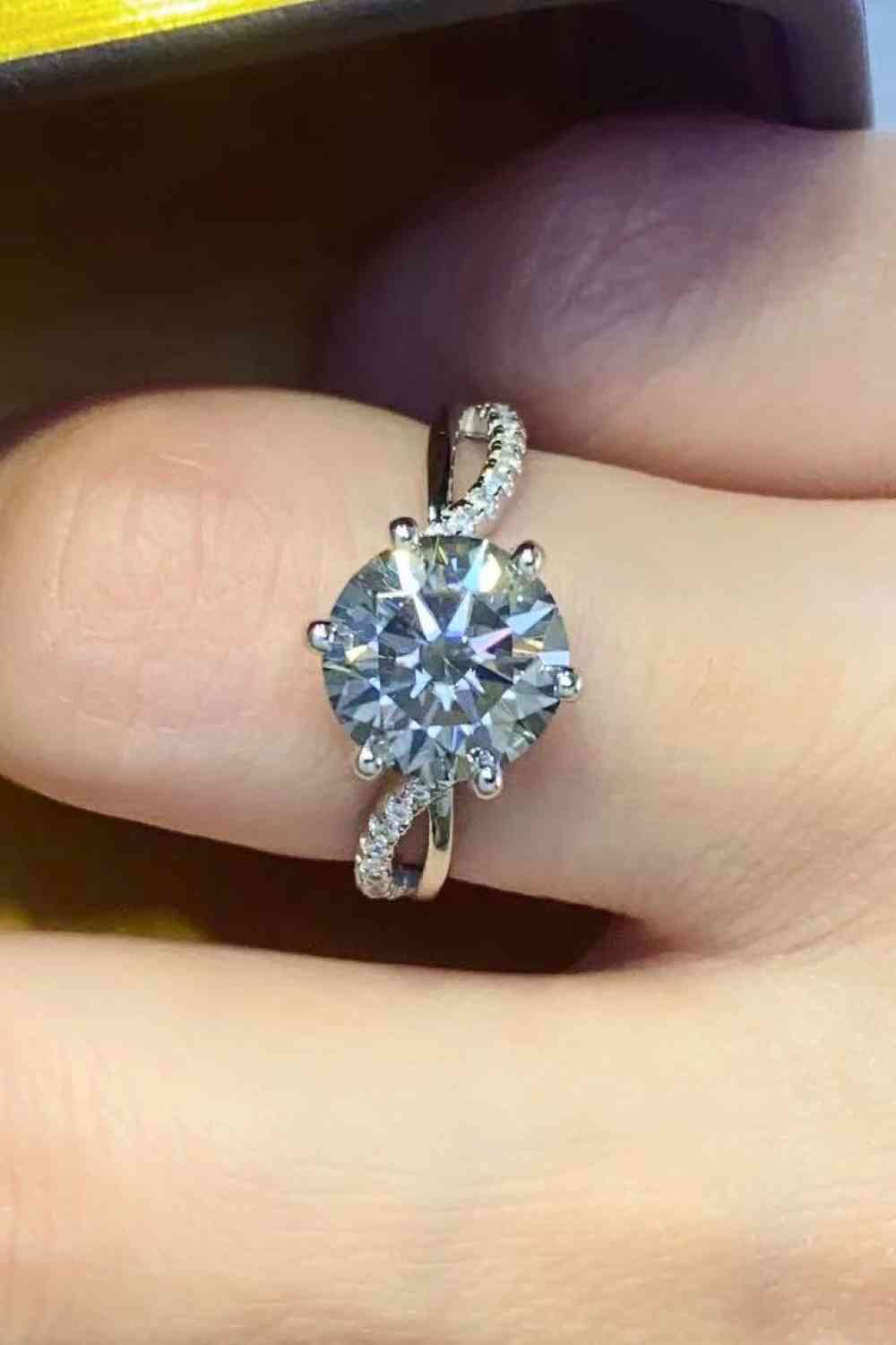 2 Carat Moissanite Ring in Smokey Gray - lolaluxeshop