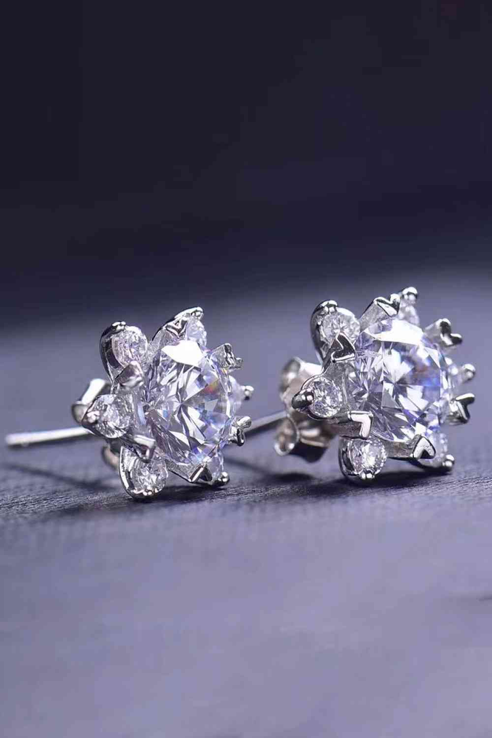 2 Carat Moissanite Floral Stud Earrings - lolaluxeshop