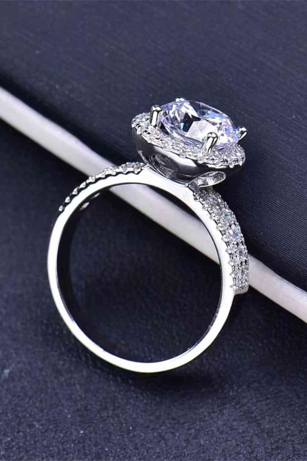 Four-Prong 2 Carat Moissanite Round Ring - lolaluxeshop