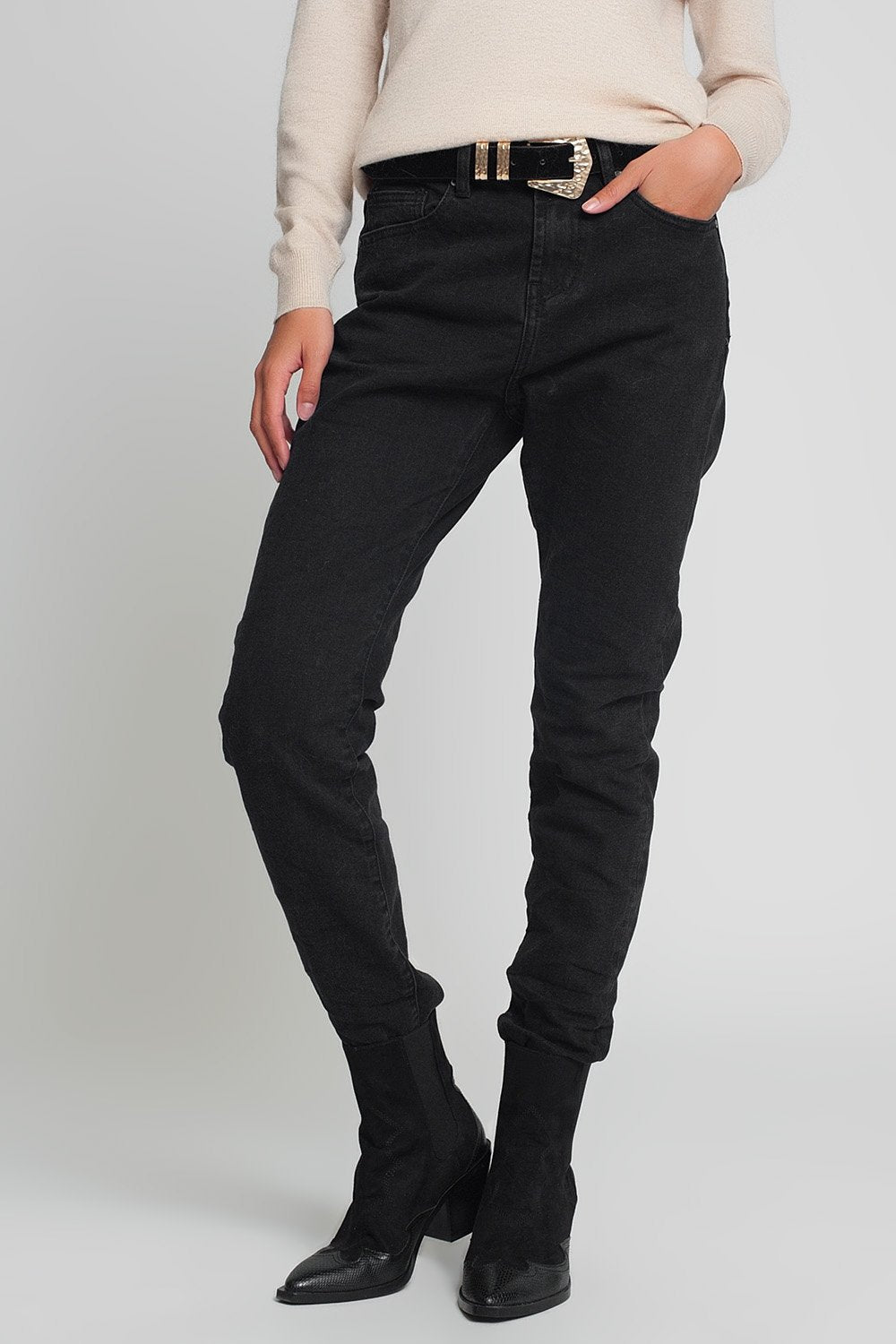 High Waisted Mom Jeans in Black - LOLA LUXE