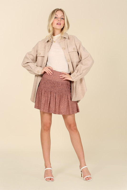 Light beige shacket with pockets - LOLA LUXE