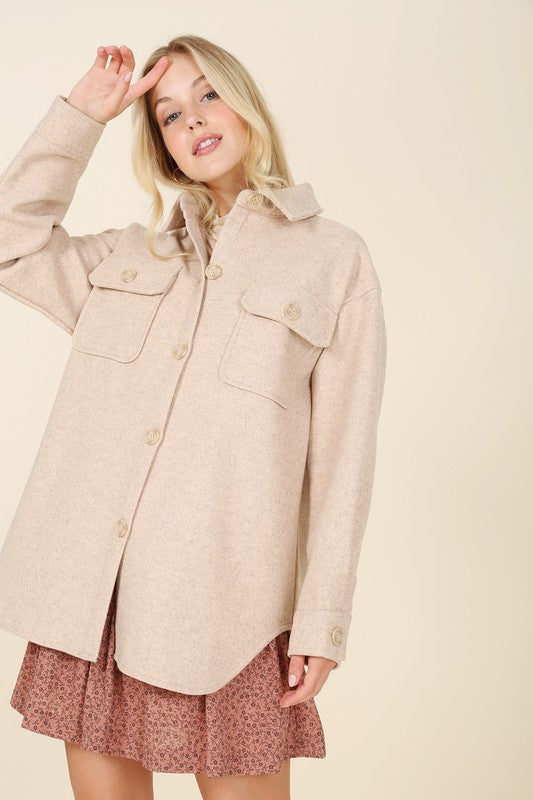 Light beige shacket with pockets - LOLA LUXE