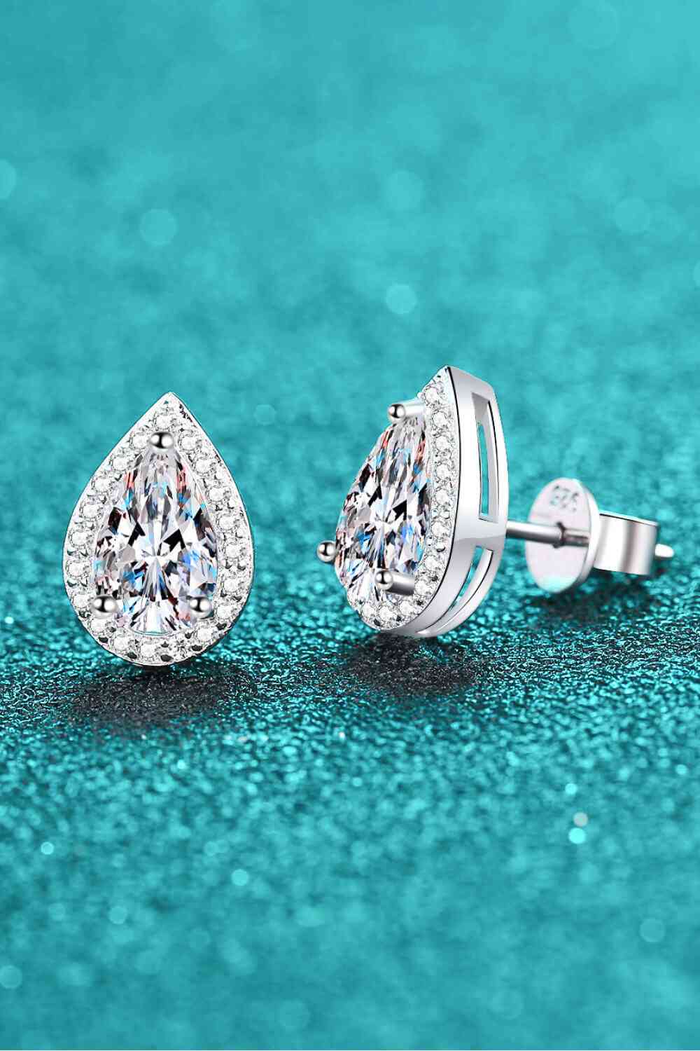 Moissanite Teardrop Stud Earrings - lolaluxeshop