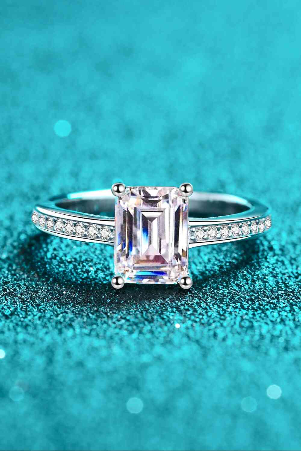 925 Sterling Silver Side Stone Moissanite Ring - lolaluxeshop