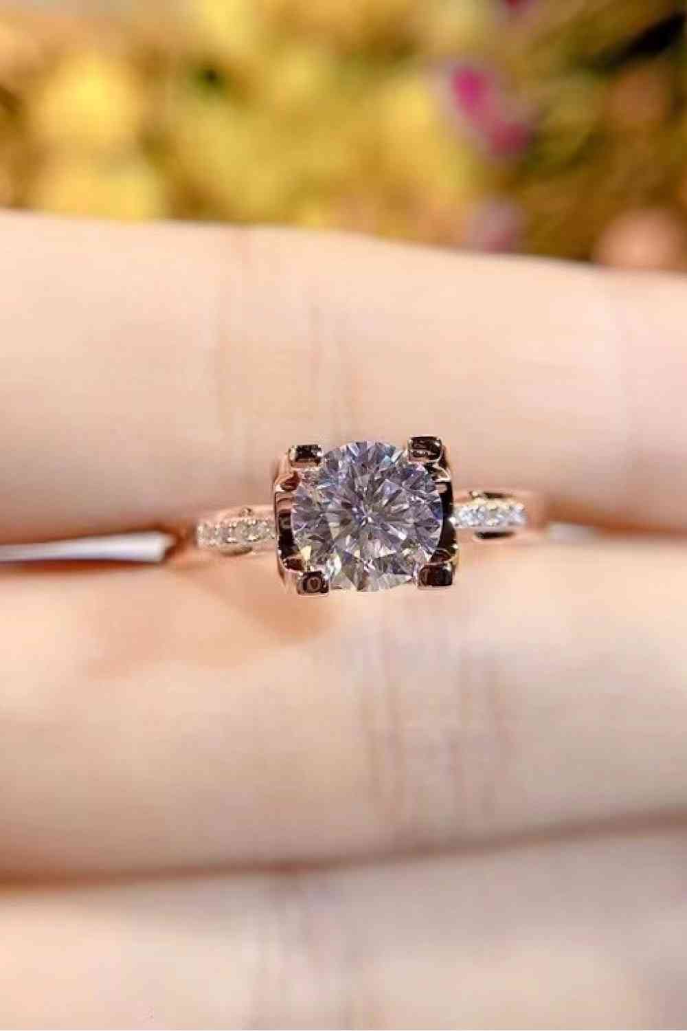 1 Carat Moissanite Ring - lolaluxeshop