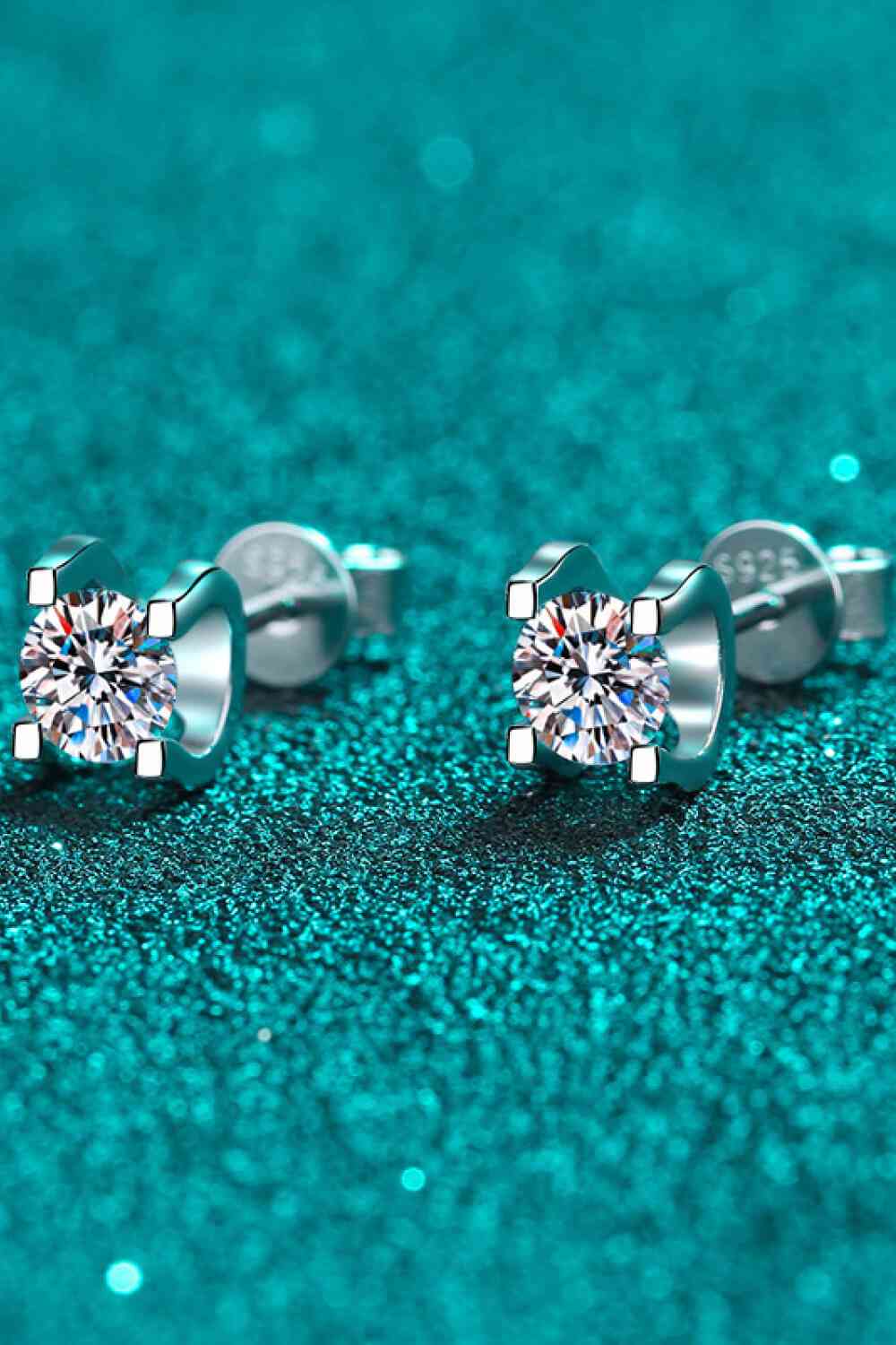 Limitless Love 1 Carat Moissanite Stud Earrings - lolaluxeshop