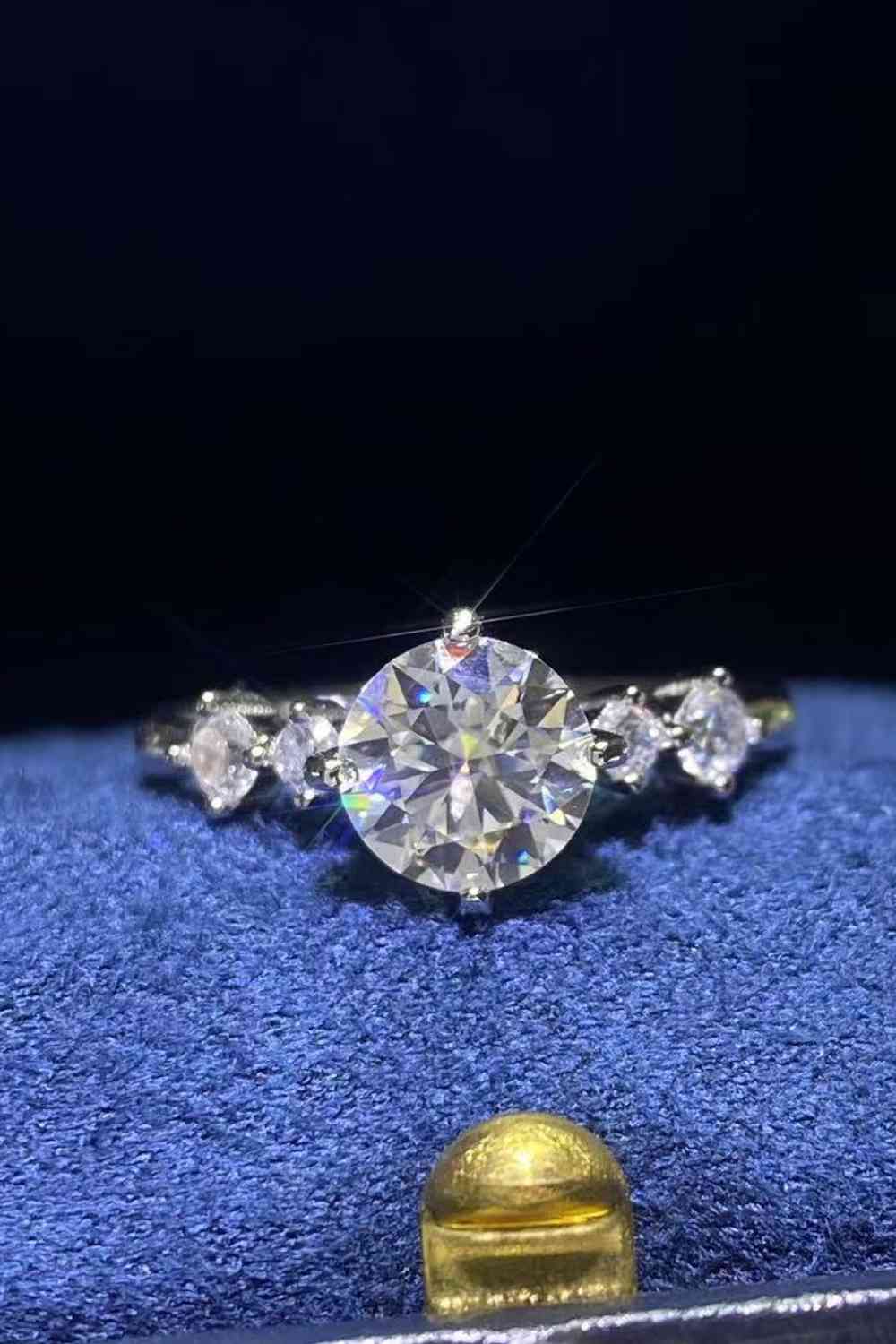 Something To See 1 Carat Moissanite Ring - lolaluxeshop