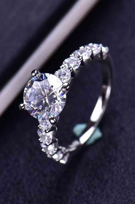 2 Carat 4-Prong Moissanite Ring - lolaluxeshop